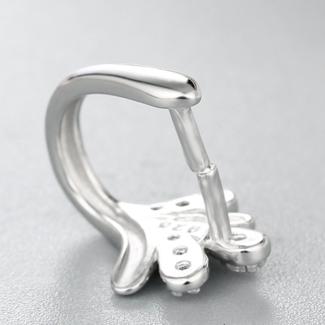 925 Sterling Silver Cubic Zirconia Unique Plant Pendant Clasps