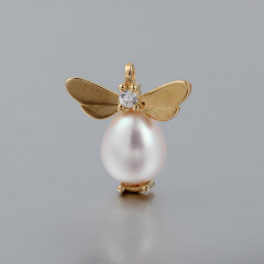 925 Sterling Silver Cute Pearl Wing Charm