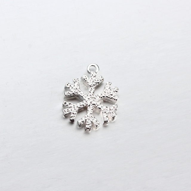 925 Sterling Silver Hammered Snowflake Charms -12mm