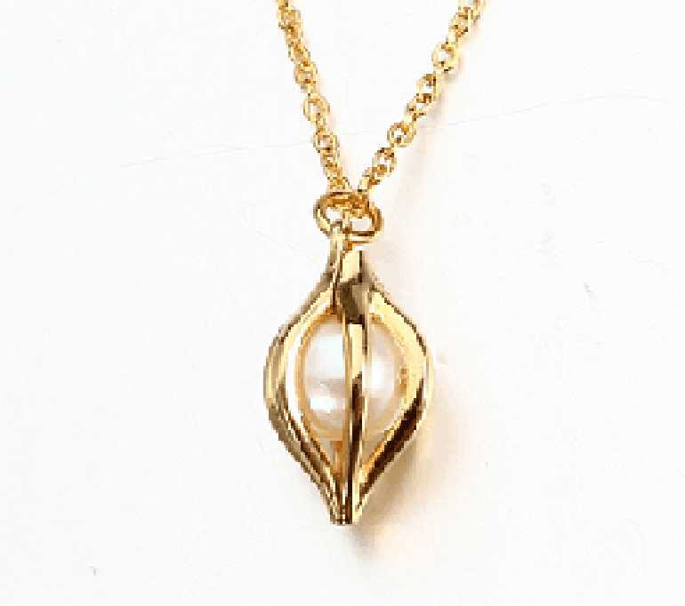 925 Sterling Silver Pearl Flower Bud Charm