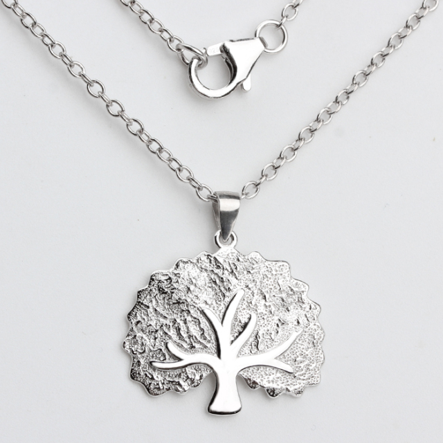 925 Sterling Silver Hammer Surface Tree Of Life Charm