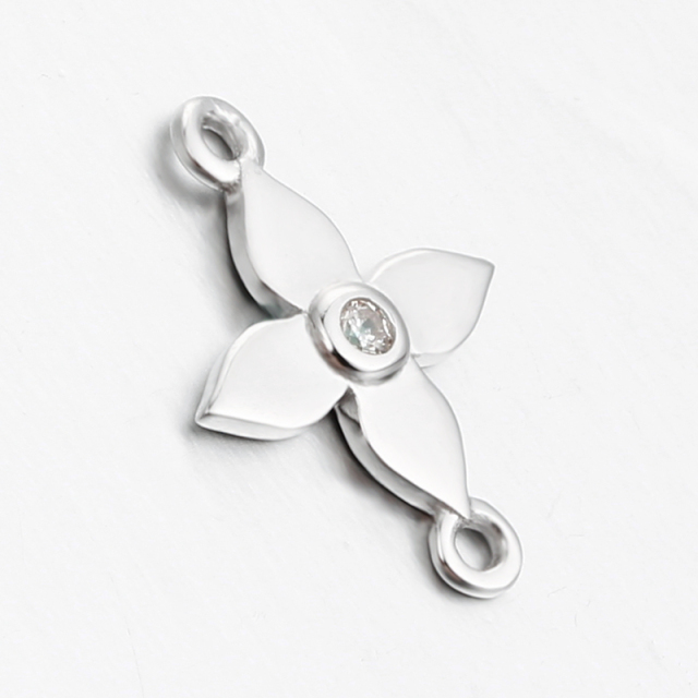 925 Sterling Silver Cubic Zirconia Clover Flower Connector Charms