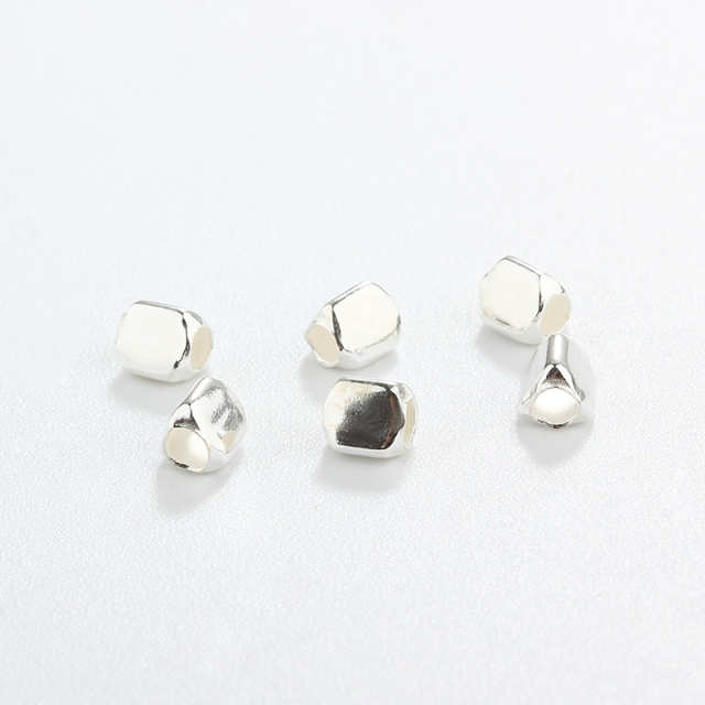 925 Sterling Silver Faceted Triangular Beads For Diy Jewelry Making?