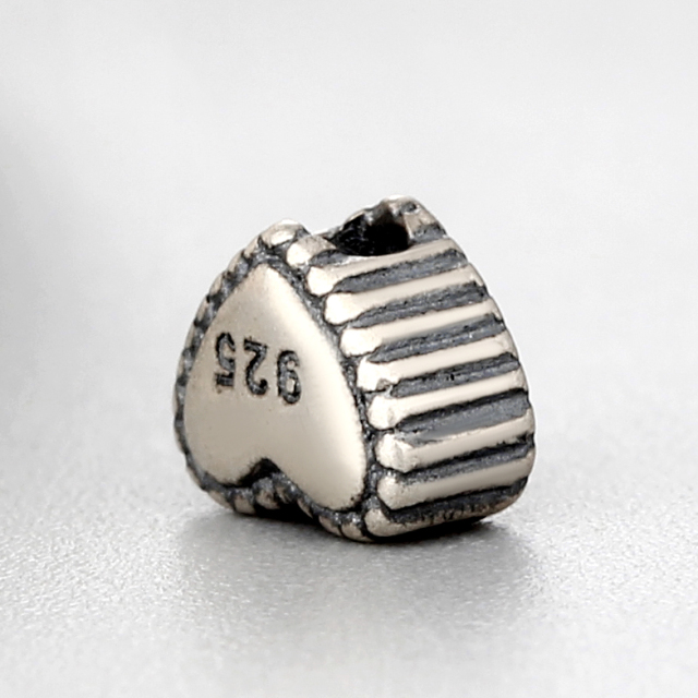 925 Sterling Silver Vintage Heart Beads