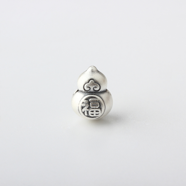 999 Sterling Silver 3D Cloud-Pattern Gourd Spacer Bead?