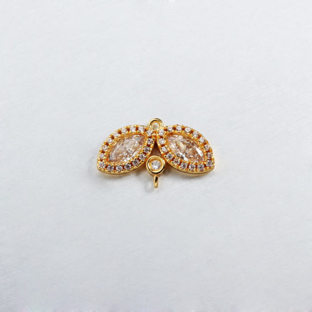 925 Sterling Silver CZ Leaf Charm Connector