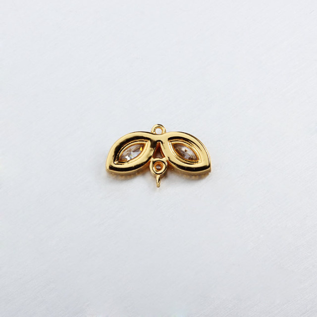 925 Sterling Silver CZ Leaf Charm Connector