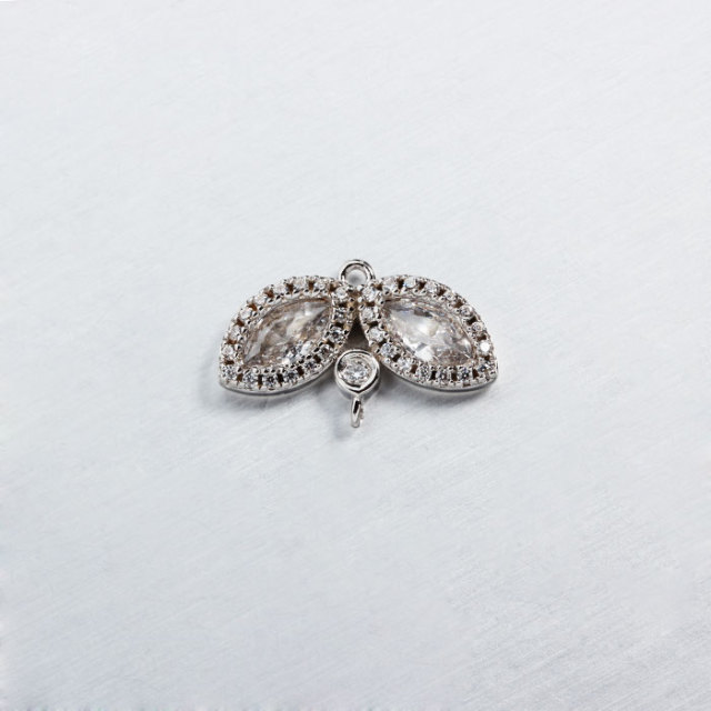 925 Sterling Silver CZ Leaf Charm Connector