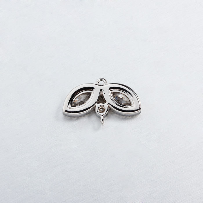 925 Sterling Silver CZ Leaf Charm Connector