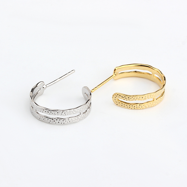 925 Sterling Silver Hammered Two Lines Earring Stud
