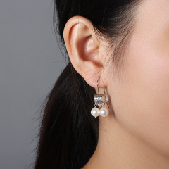 925 Sterling Silver Round Fresh Water Pearl Earring Hook