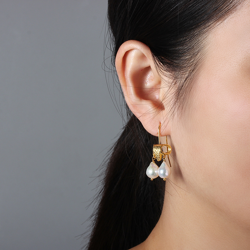 925 Sterling Silver Baroque Pearl Earring Hook