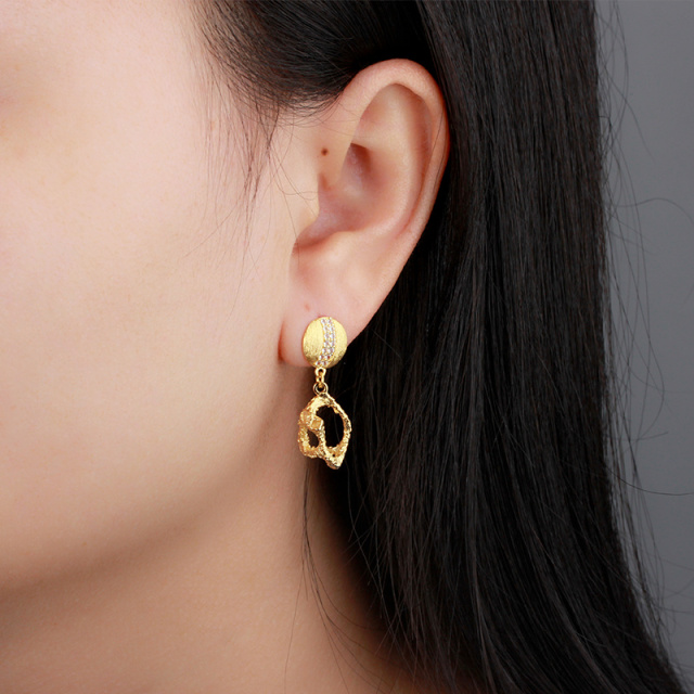 925 Sterling Silver Hammered Charm Earring Studs