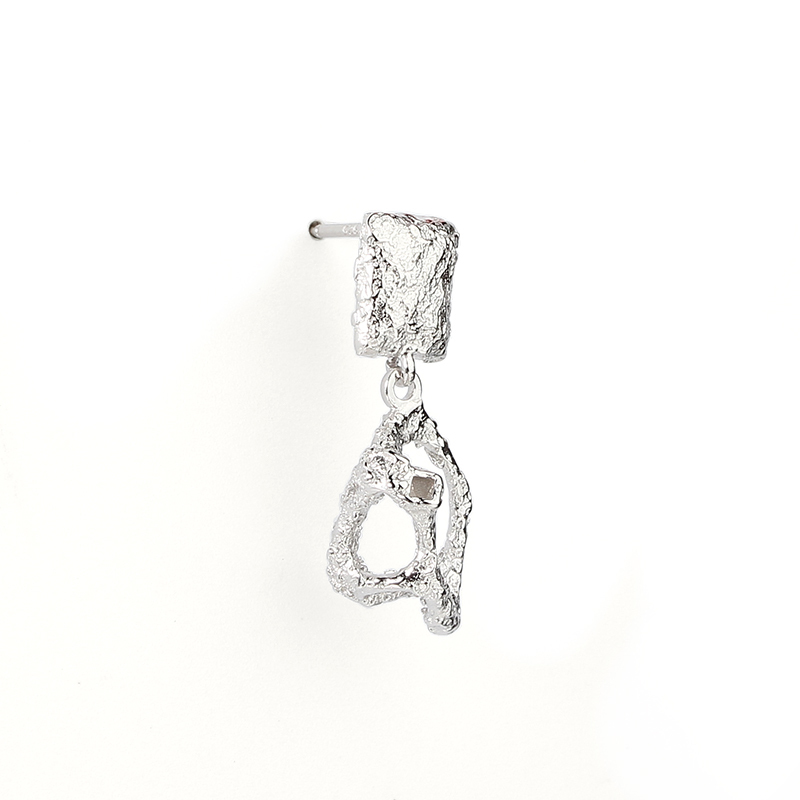925 Sterling Silver Hammered Earring Studs