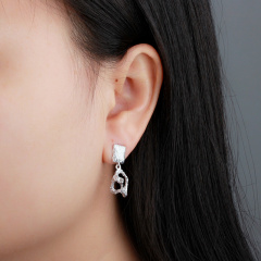 925 Sterling Silver Hammered Earring Studs