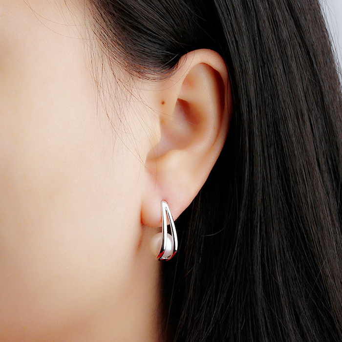925 Sterling Silver Pearl Earring Studs