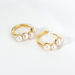 925 Sterling Silver Pearl Huggie Earring 2022 New Trend