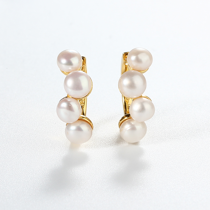 925 Sterling Silver Pearl Huggie Earring 2022 New Trend