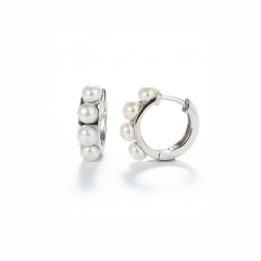 925 Sterling Silver Pearl Huggie Earring New