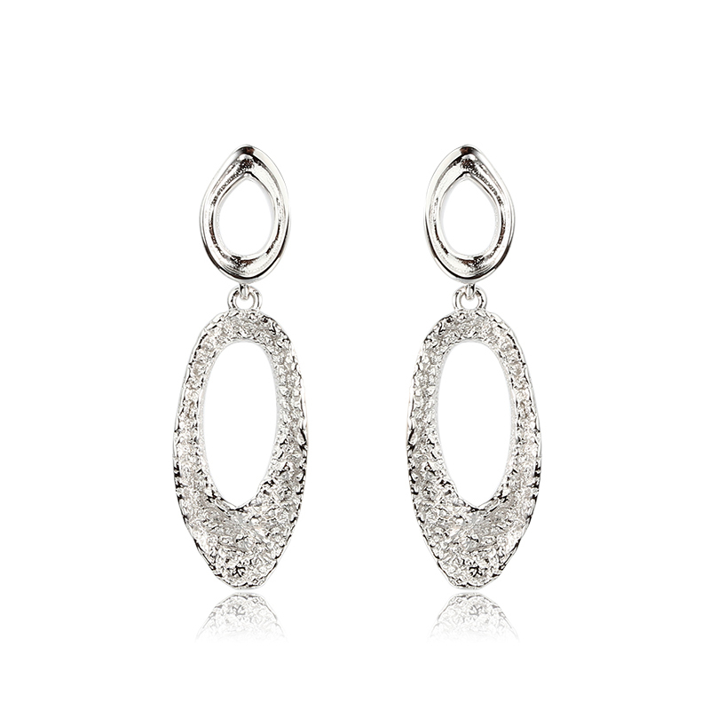 Sterling Silver 925 Raised Hammered Earring