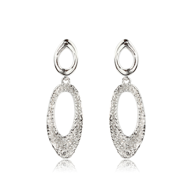 Sterling Silver 925 Raised Hammered Earring