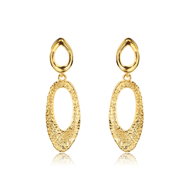 Sterling Silver 925 Raised Hammered Earring
