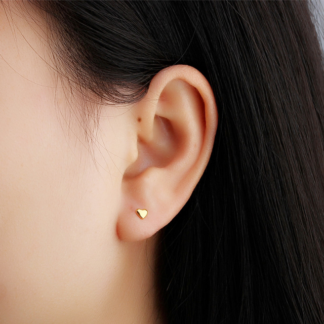 Sterling Silver 925 Simple Heart Ear Stud