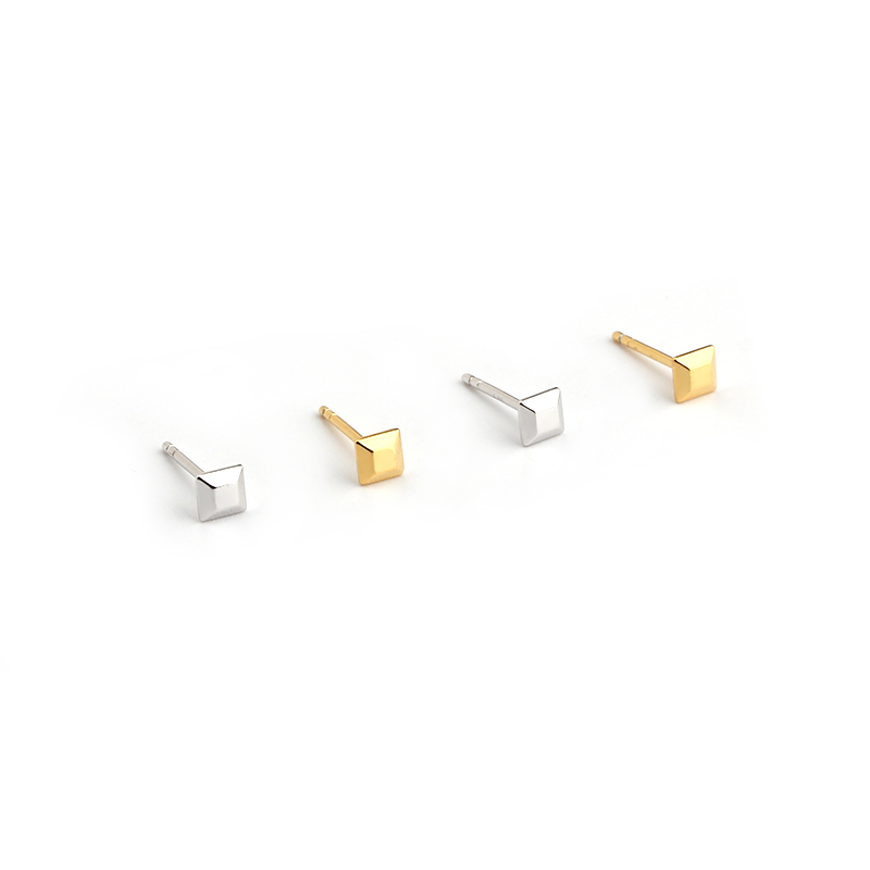 925 Sterling Silver Square Polished Earring Studs