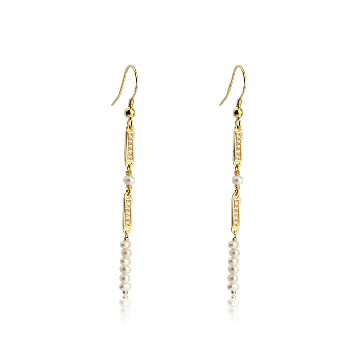 925 Sterling Silver CZ And Pearl Earrings Hook