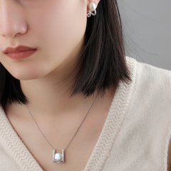 925 Sterling Silver Geometry New Design Earrings Stud