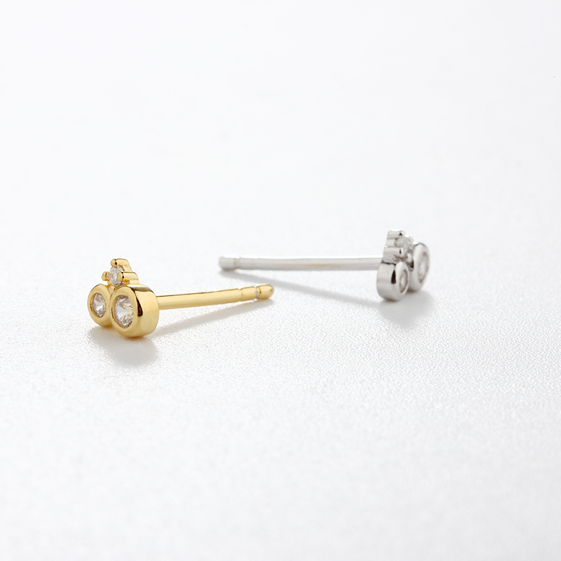 925 Sterling Silver CZ Earring Studs