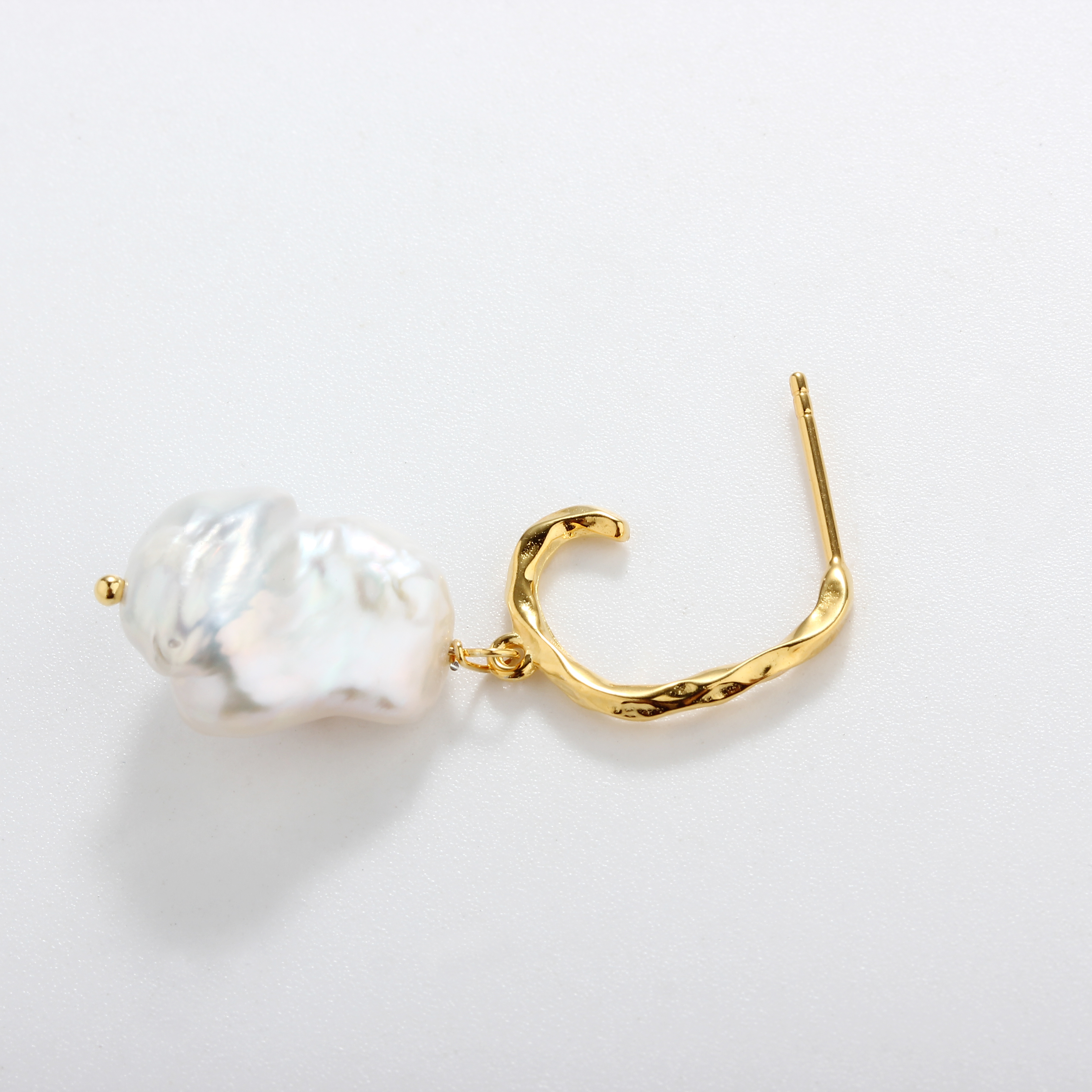925 Sterling Silver Baroque Pearl Earrings