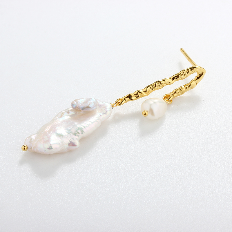 925 Sterling Silver Baroque Pearl Earrings