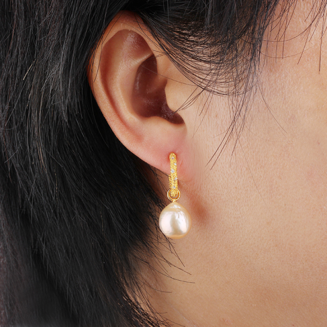 925 Sterling Silver Baroque Pearl Hoop Earrings
