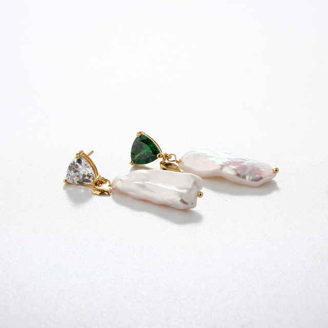 925 Sterling Silver Fat Triangle CZ &amp; Baroque Pearl Earring Studs