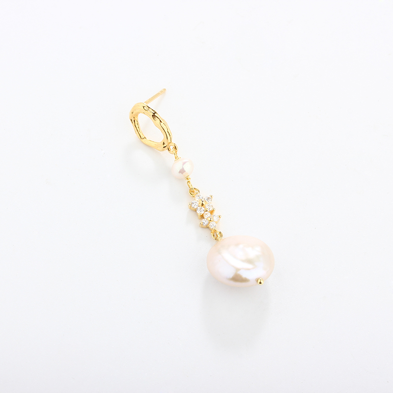 925 Sterling Silver CZ &amp; Baroque Pearl Earring Studs