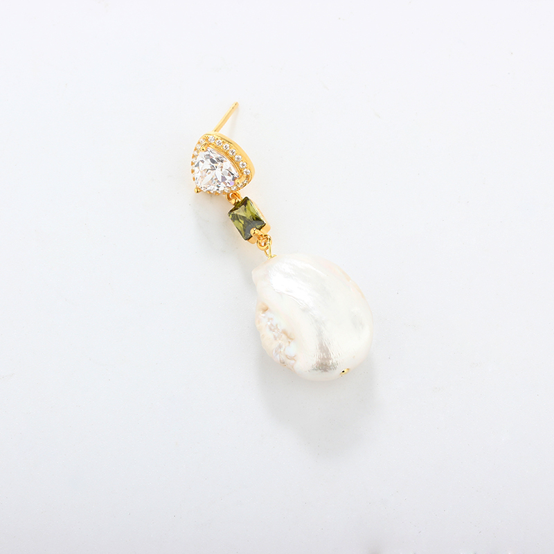 925 Sterling Silver CZ &amp; Baroque Pearl Earring Studs