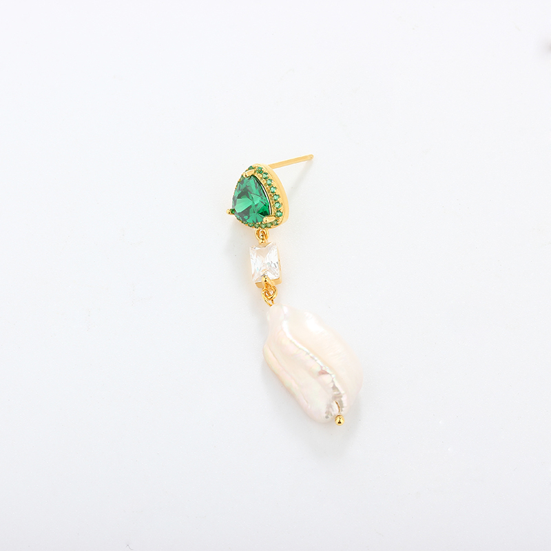 925 Sterling Silver CZ &amp; Baroque Pearl Earring Studs