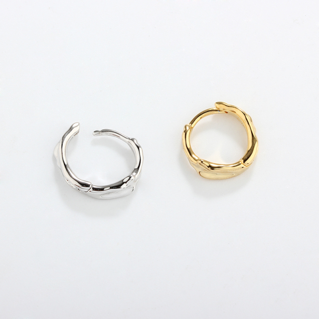925 Sterling Silver Folded Huggie Earrings