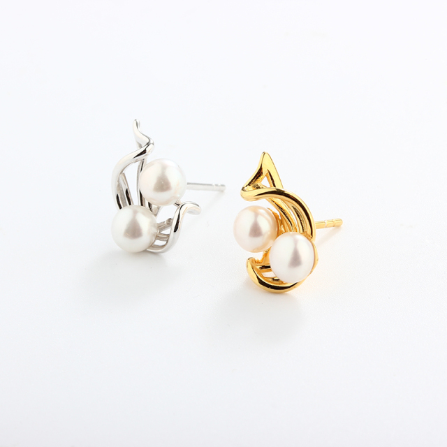 925 Sterling Silver Pearl Earrings