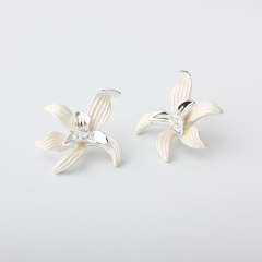 Lily Flower Style White Enamel Silver-Tone Earrings