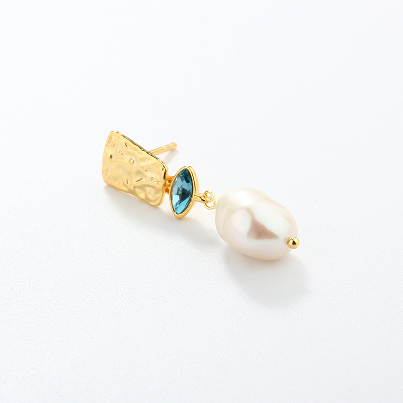 925 Sterling Silver Baroque Pearl and Crystal Earrings Studs