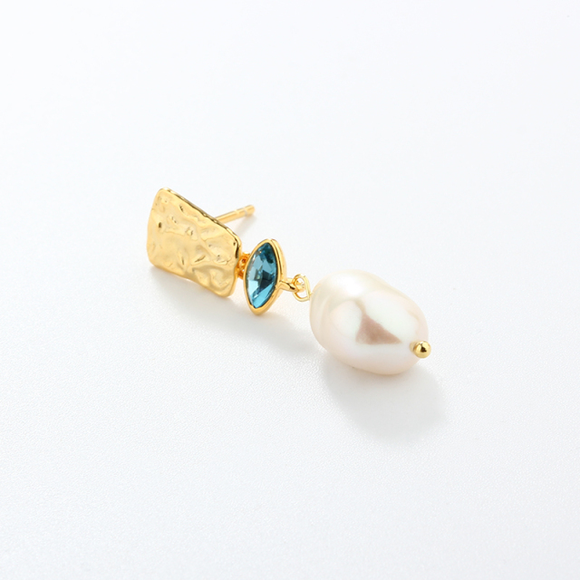 925 Sterling Silver Baroque Pearl and Crystal Earrings Studs
