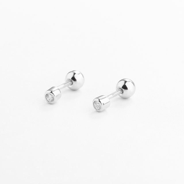 925 Sterling Silver Round Shape CZ Earring Piercing