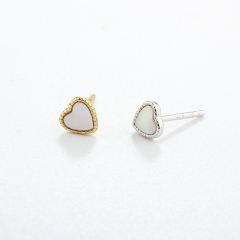 925 Sterling Silver 4*4mm White Mother Pearl Heart Earrings Studs