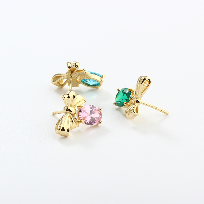 925 Sterling Silver 6*8mm CZ Bee Earrings Studs