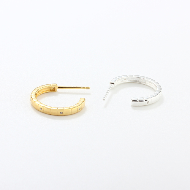 925 Sterling Silver 18mm Line Earrings Studs