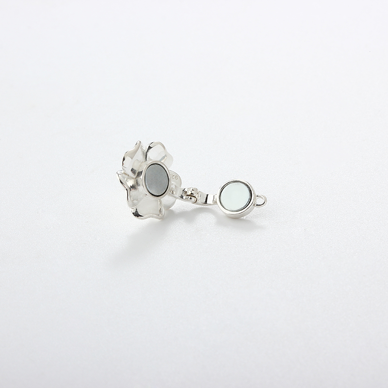 925 Sterling Silver Single Flower Magnetic Clasps
