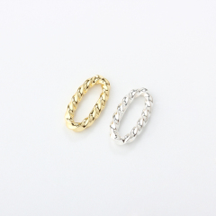 925 Sterling Silver Twisted Oval Link Ring