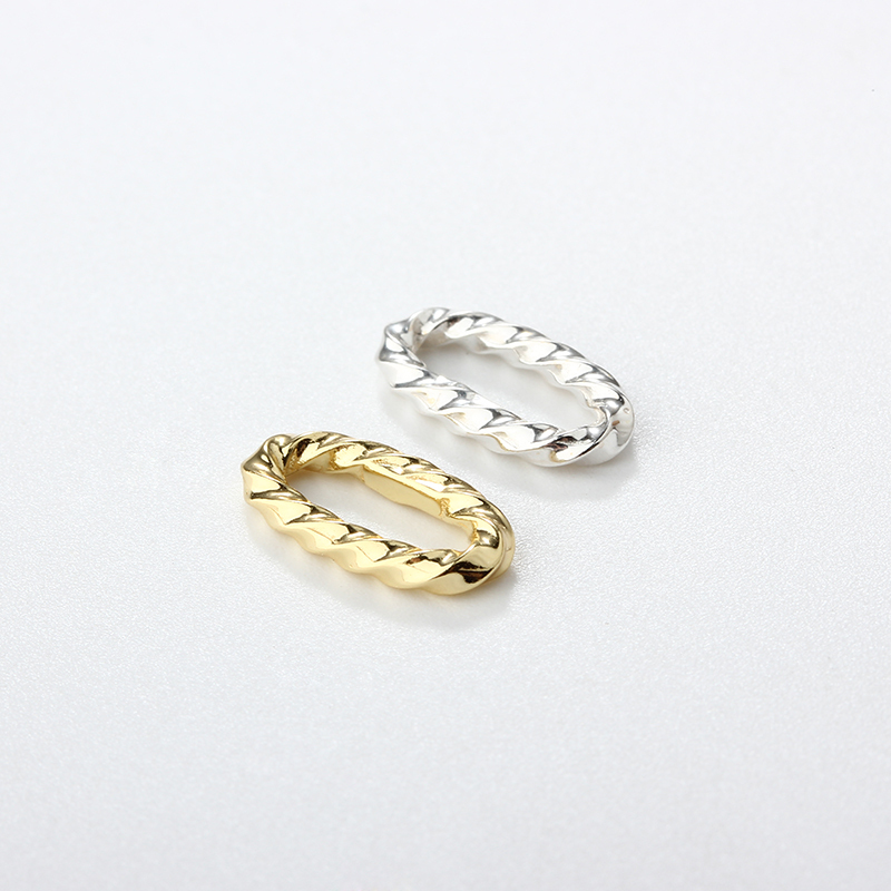 925 Sterling Silver Twisted Oval Link Ring